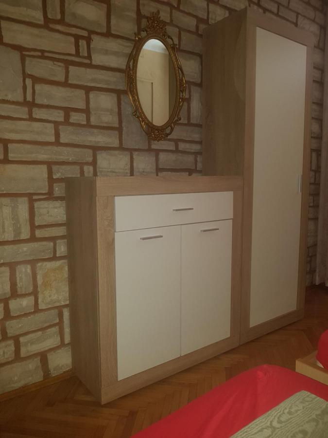 Apartment 51 ゴルニ・カリン エクステリア 写真