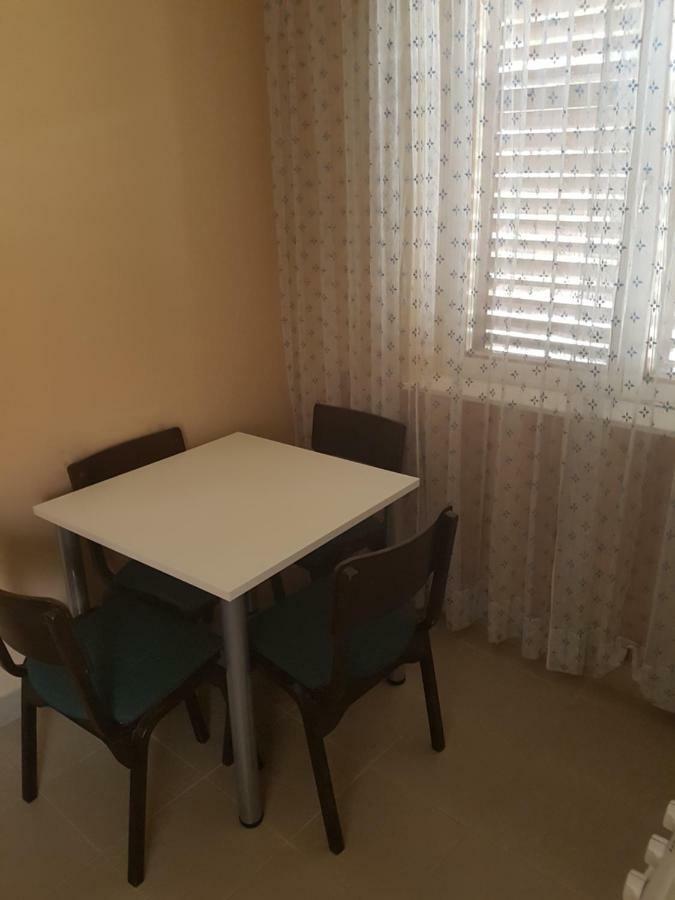 Apartment 51 ゴルニ・カリン エクステリア 写真