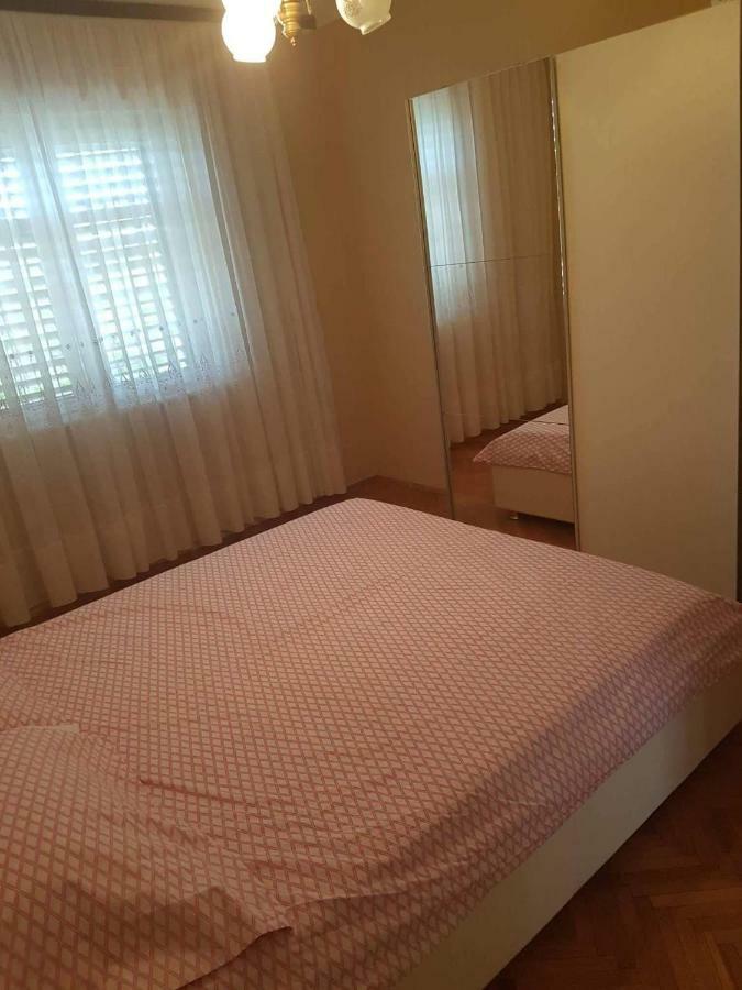 Apartment 51 ゴルニ・カリン エクステリア 写真